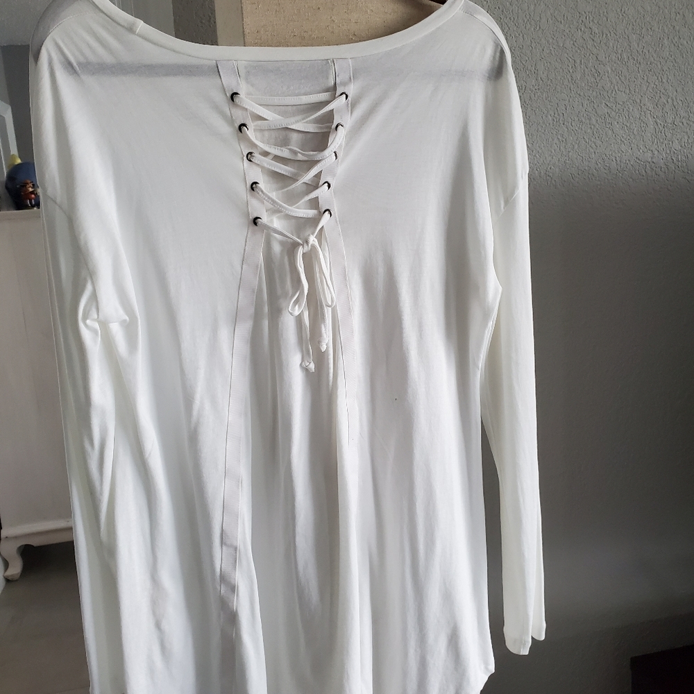 Top - Picture 3 of 3